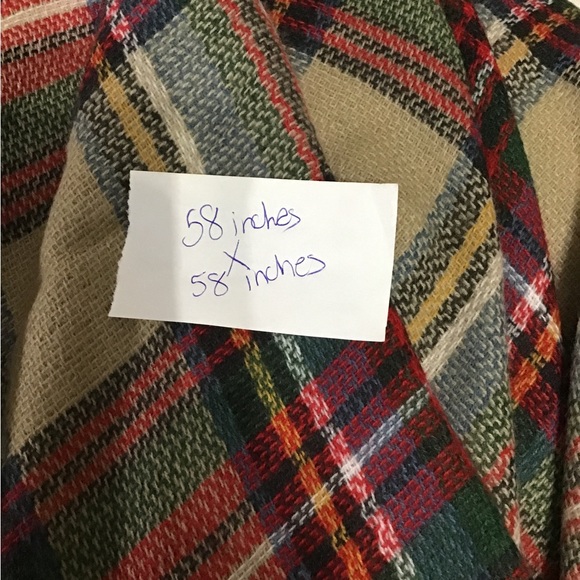 Women’s lovely warm scarf/ shawl wrap CC - Picture 5 of 8